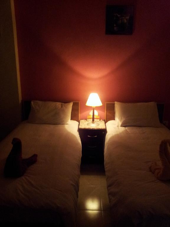 Jordan River Hotel Amán Habitación foto