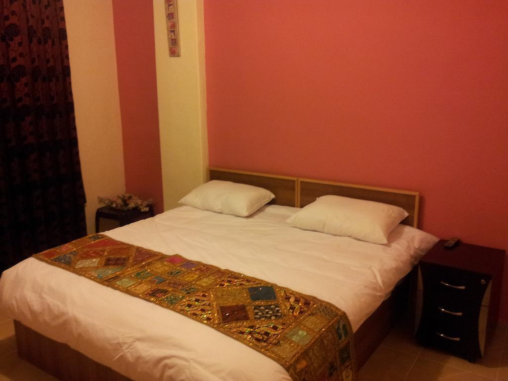 Jordan River Hotel Amán Habitación foto